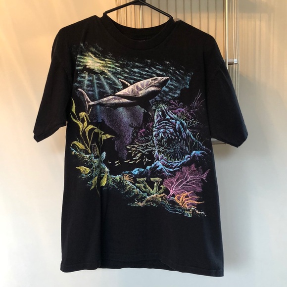 ✿ RARE! VTG. neon rainbow painted shark shirt - Gardner ✿ - Picture 1 of 5